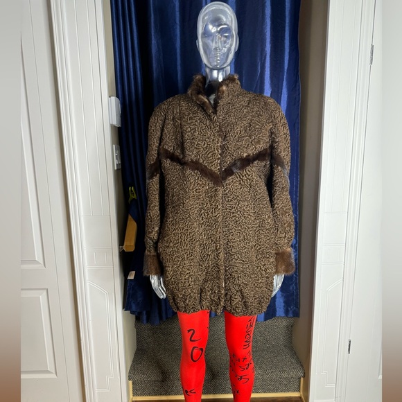 Swakara Persian coat - Picture 4 of 8